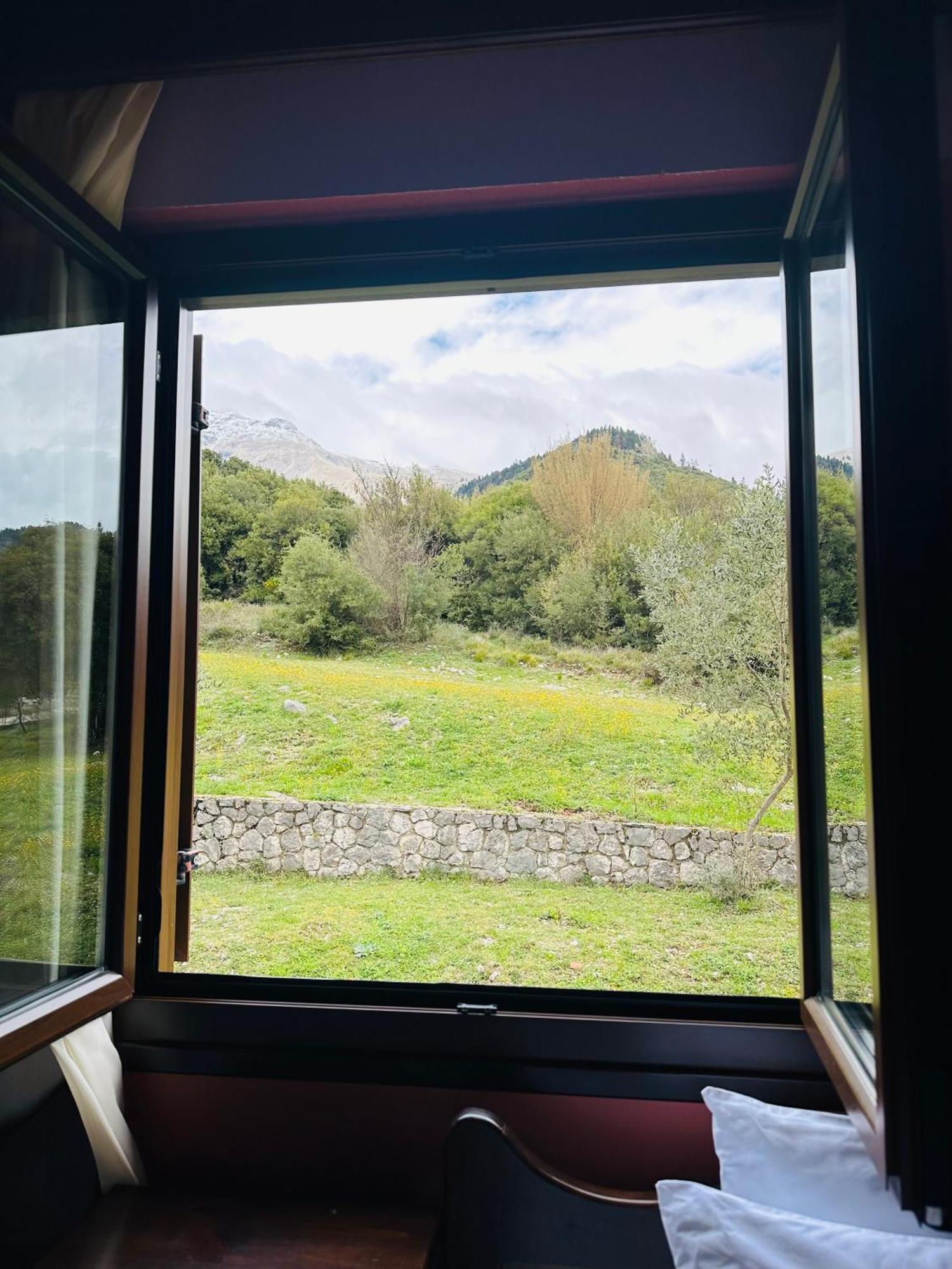 Panthoron Tzoumerka Vourgareli Dış mekan fotoğraf