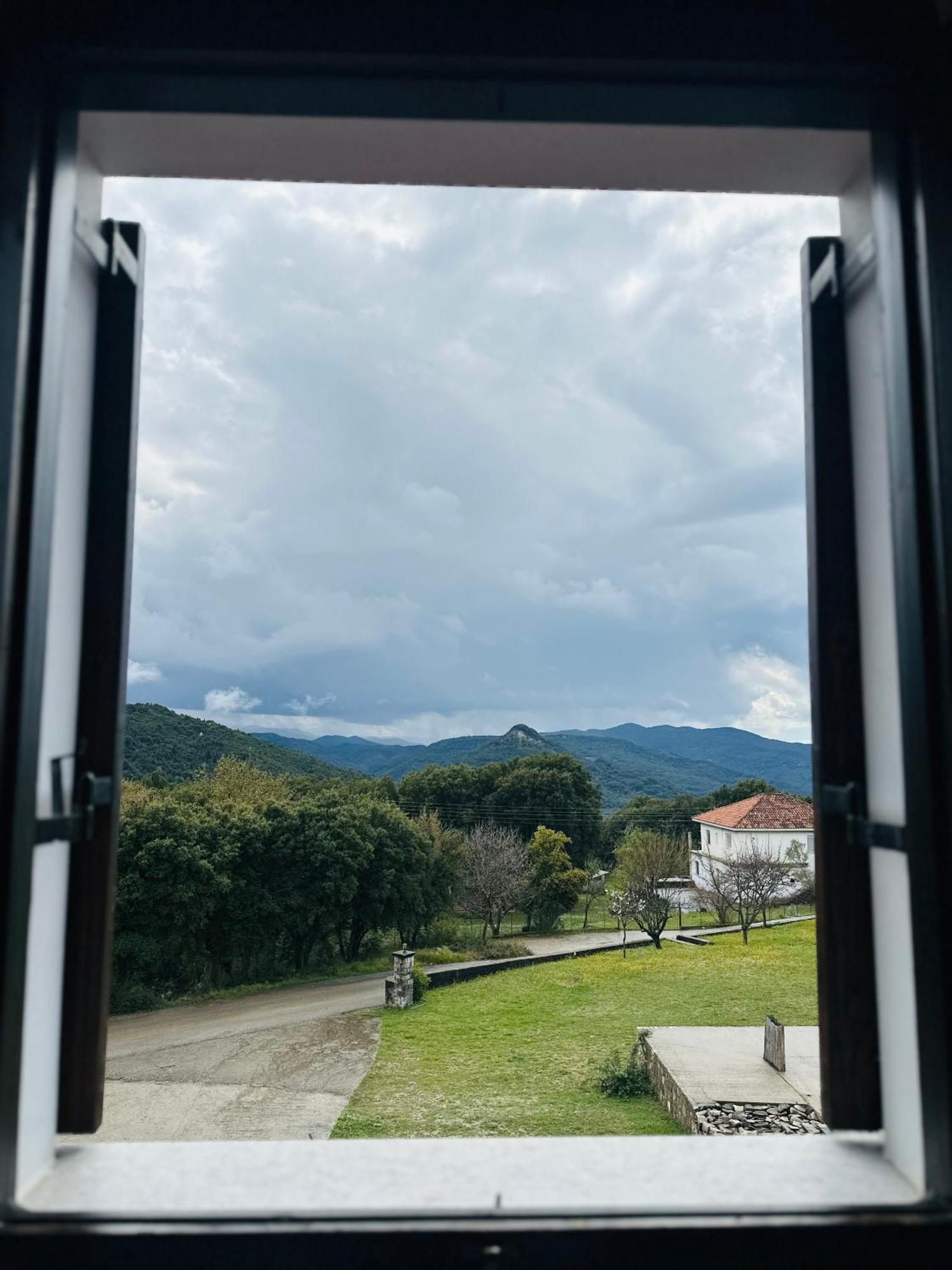 Panthoron Tzoumerka Vourgareli Dış mekan fotoğraf